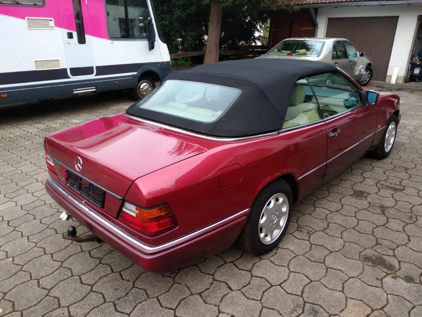 Mercedes-Benz CE 300 Roşu - 2