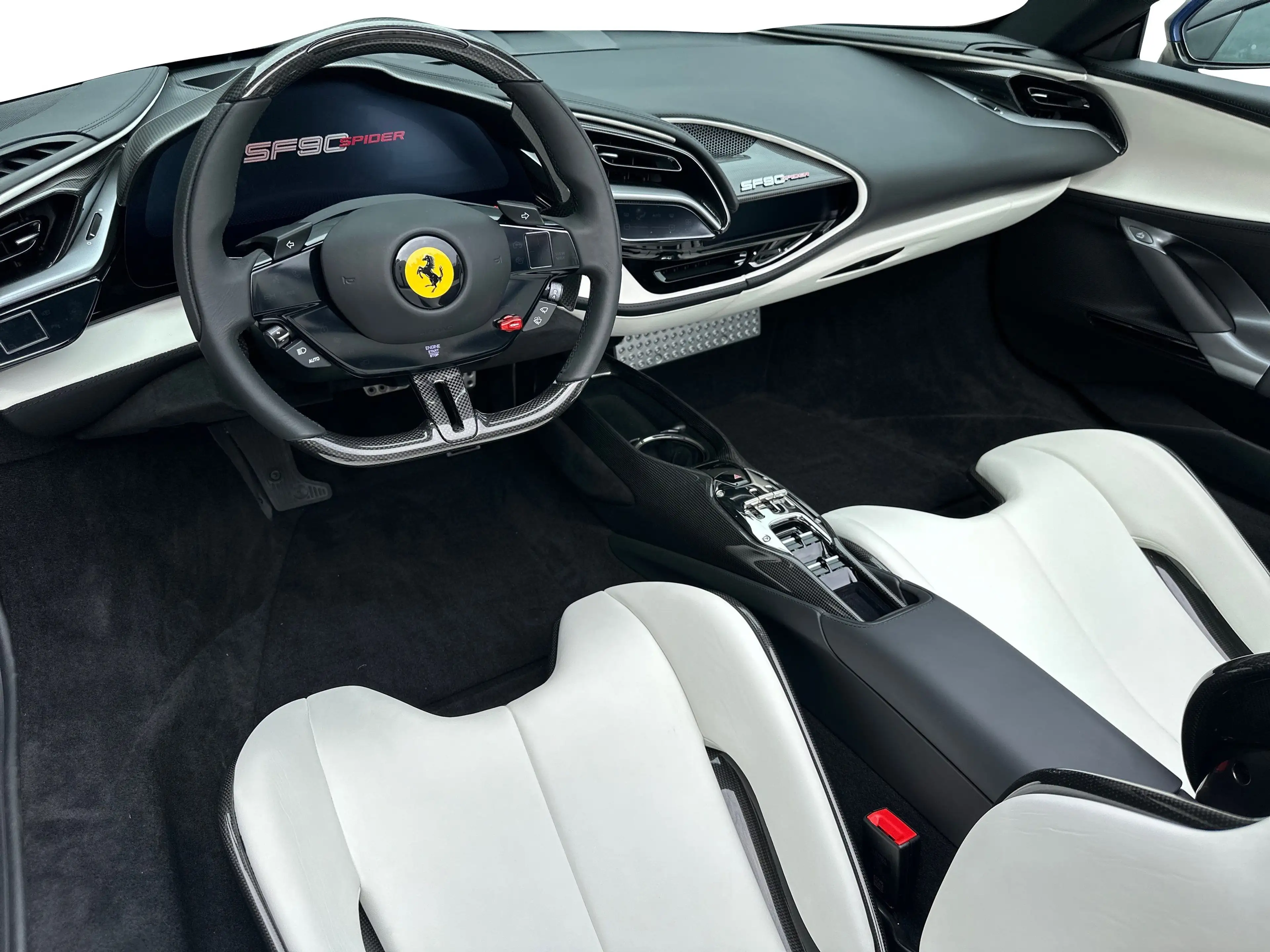 Ferrari SF90 Spider 130.000€ an optionals — photo 13