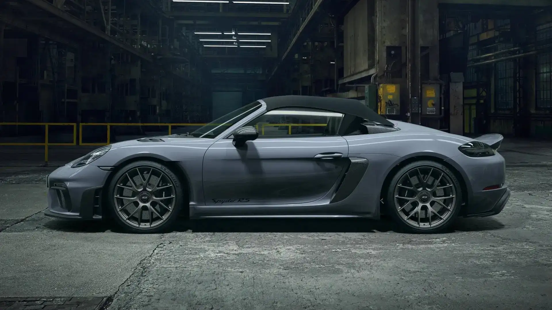 Porsche 718 Spyder 718 4.0 Spyder RS Pacchetto Weissach Grigio - 2