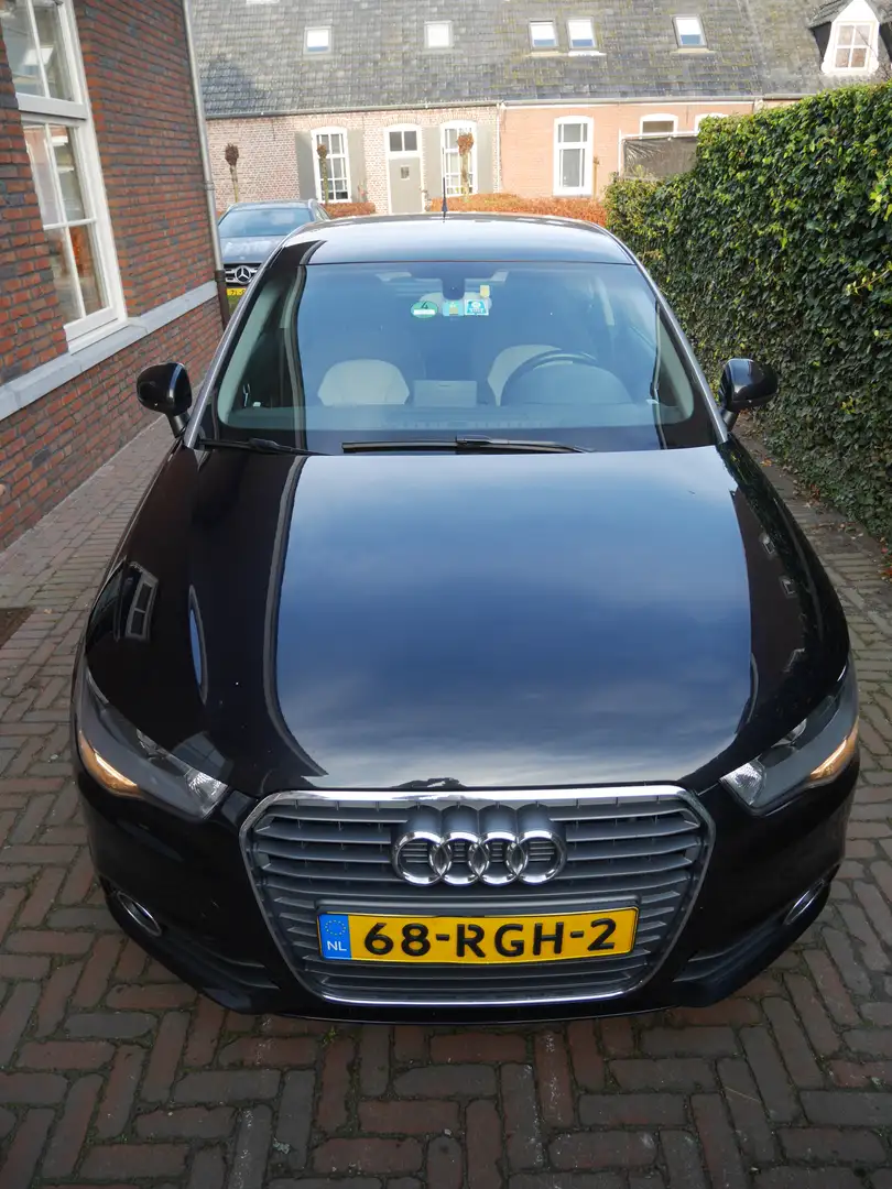 Audi A1 1.4 TFSI Amb. PL. B. Black - 1