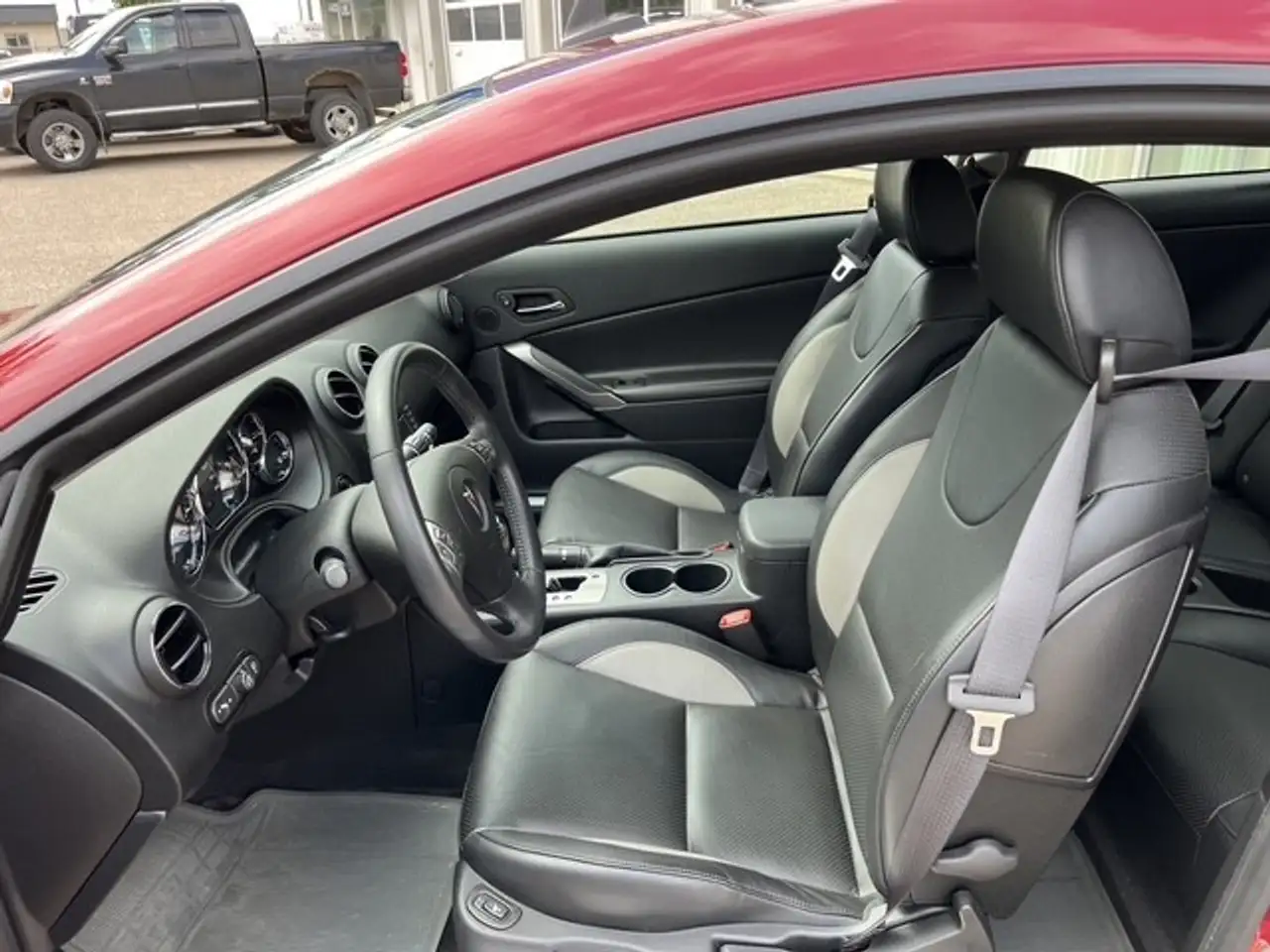 Pontiac G6 снимка Pontiac G6