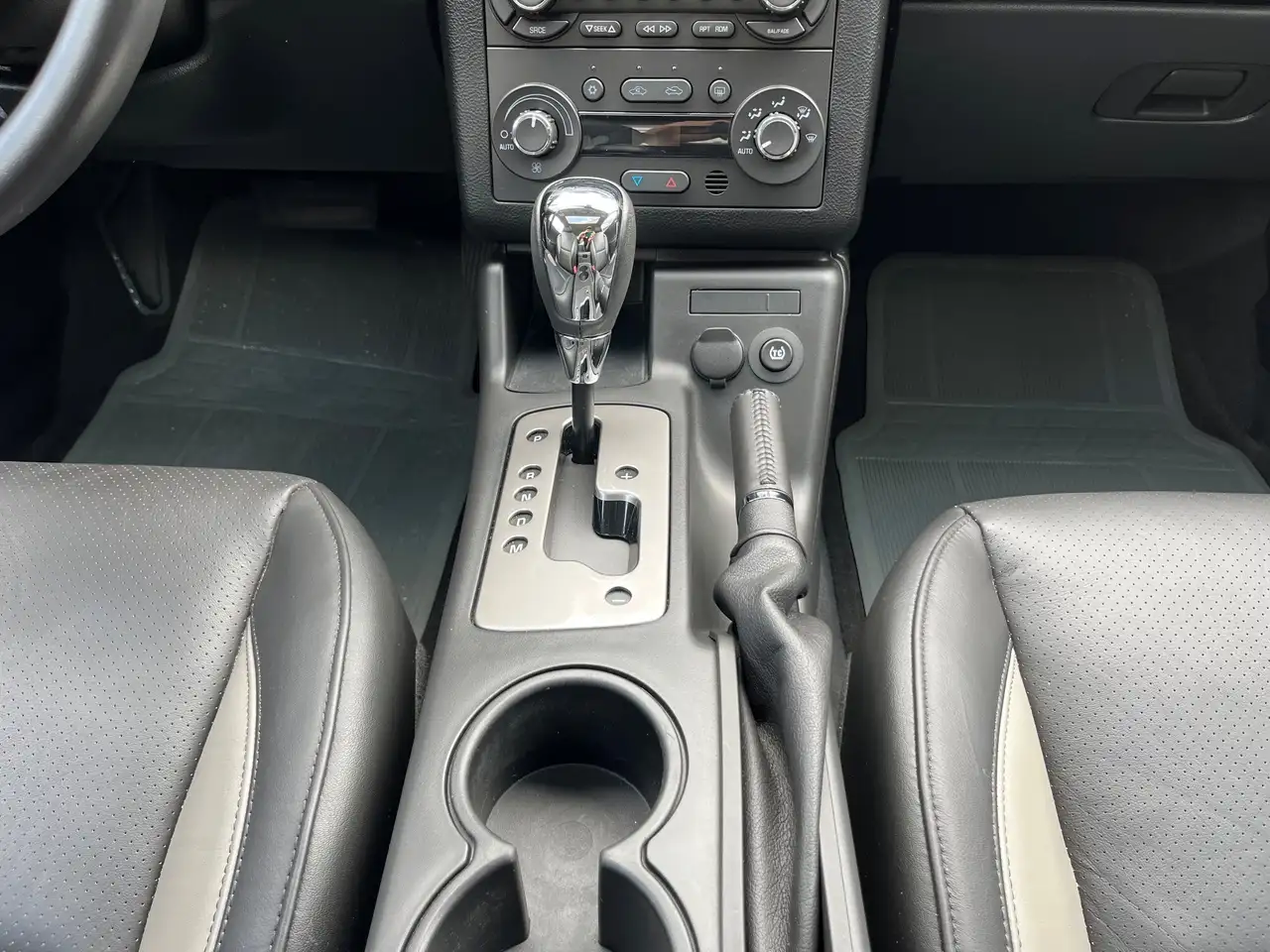 Pontiac G6 снимка Pontiac G6
