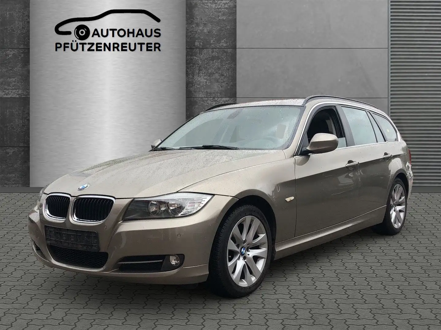 BMW 318 Baureihe 3 Touring 318i - 1