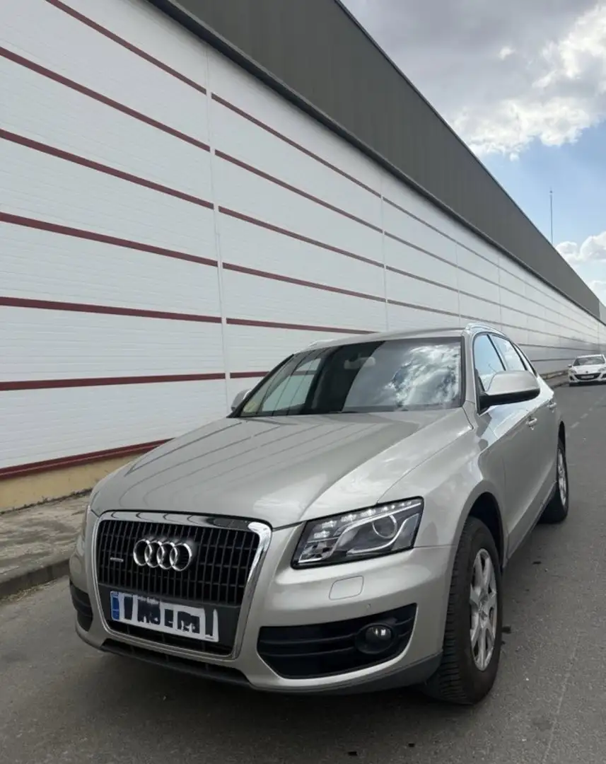 Audi Q5 2.0TDI quattro S-T 170 DPF - 1