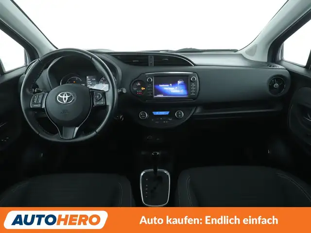 Toyota Yaris view 12
