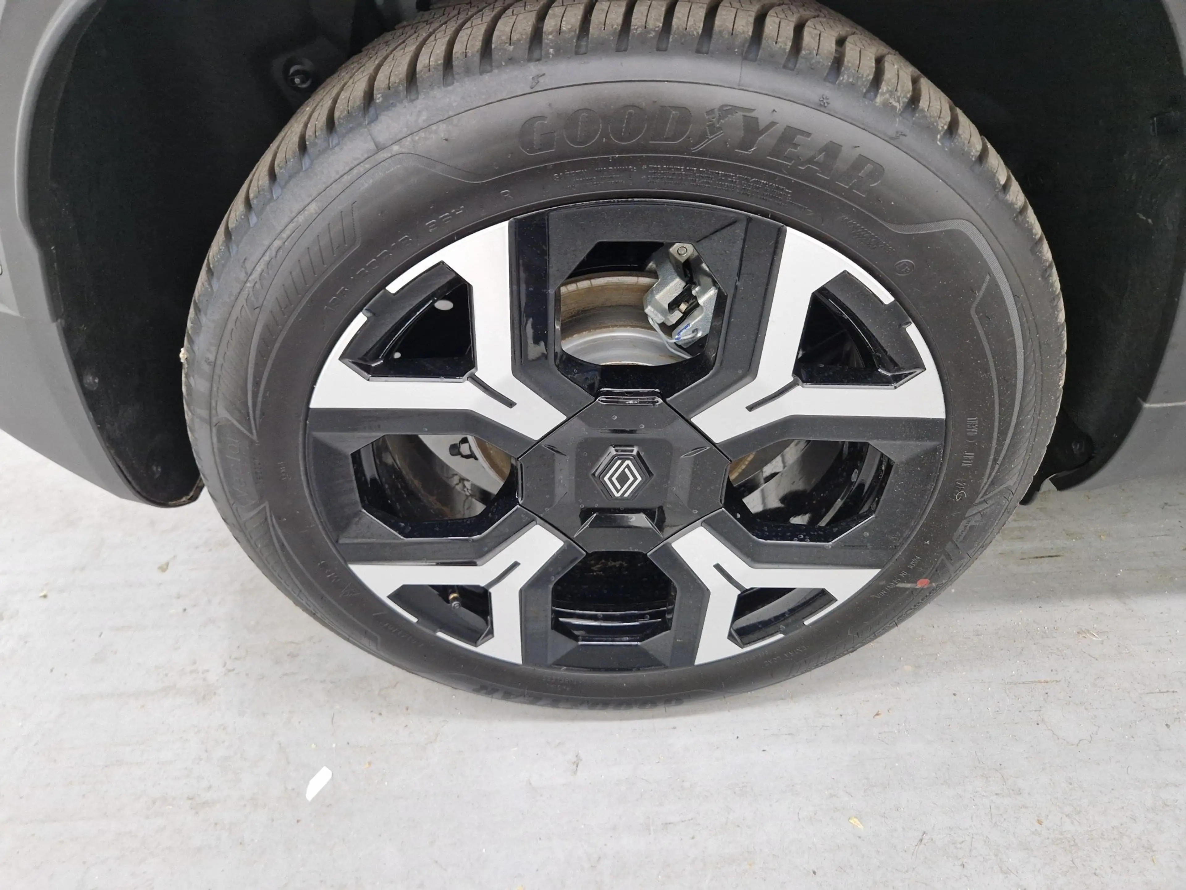 Renault R 4 E-Tech Techno 150 Comfort Range — photo 7