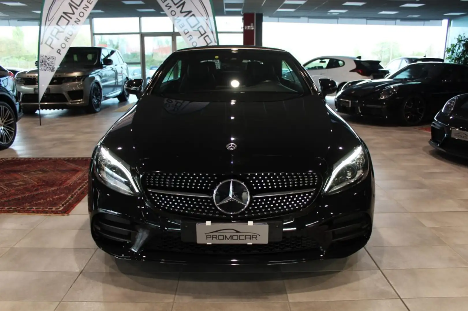 Mercedes-Benz C 200 Auto EQ-Boost CABRIO PREMIUM *SERVICE MERCEDES* Černá - 2