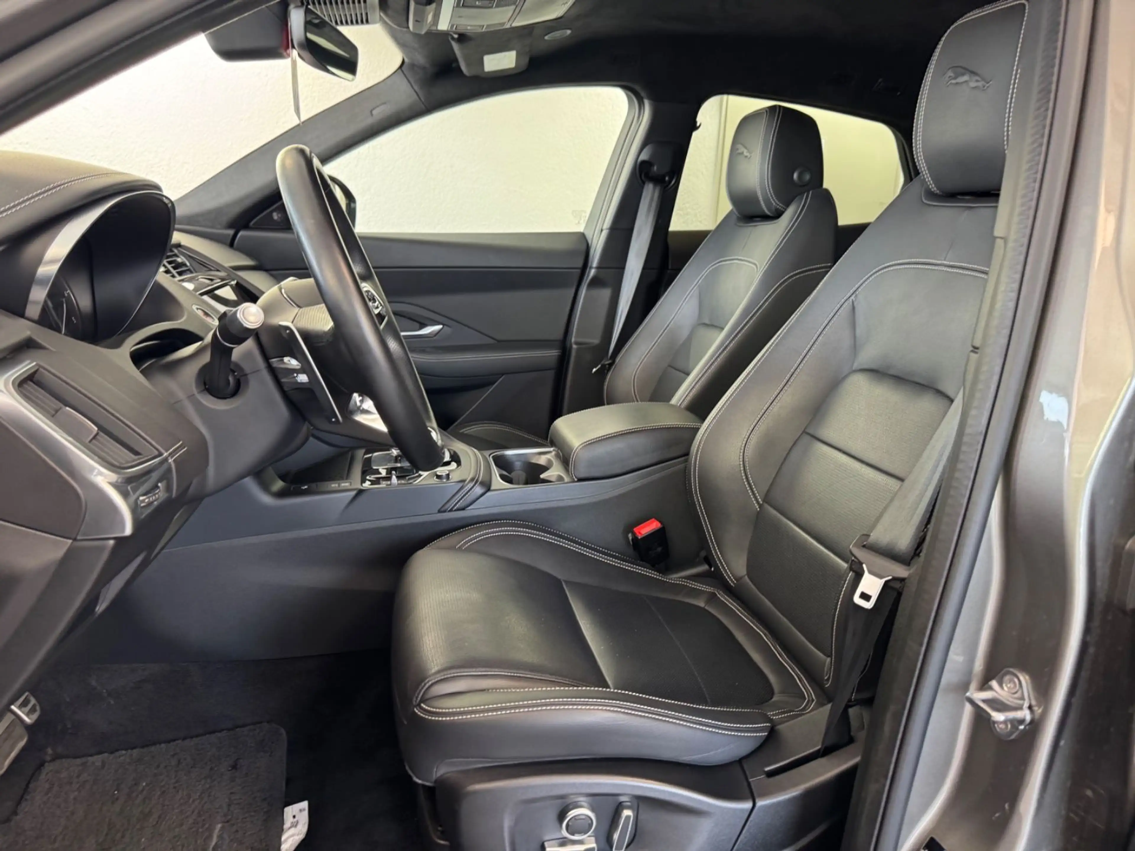 Jaguar E-Pace E-PACE R-Dynamic S AWD*Leder*Memory*HU Neu*ACC — photo 10