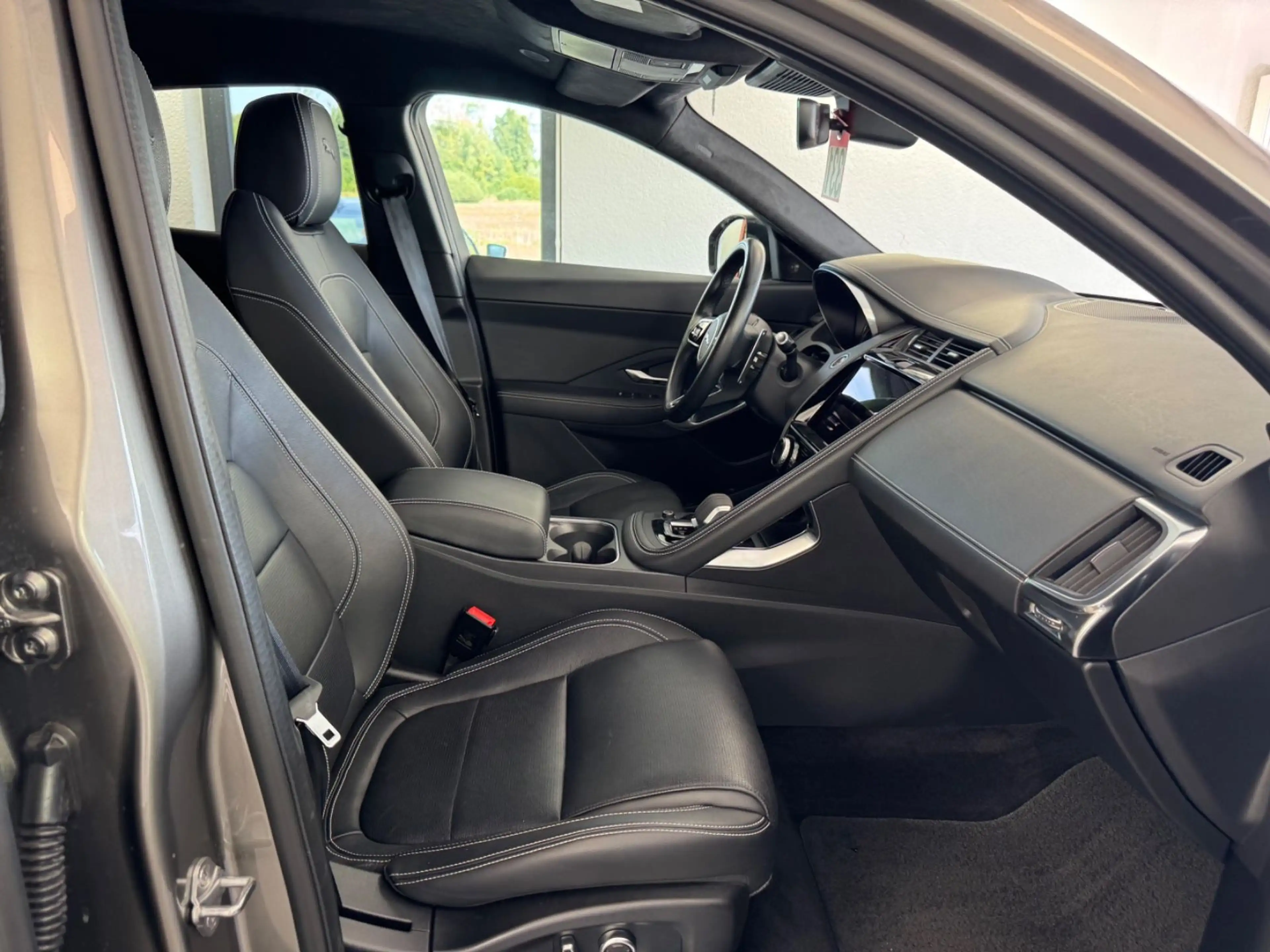 Jaguar E-Pace E-PACE R-Dynamic S AWD*Leder*Memory*HU Neu*ACC — photo 15