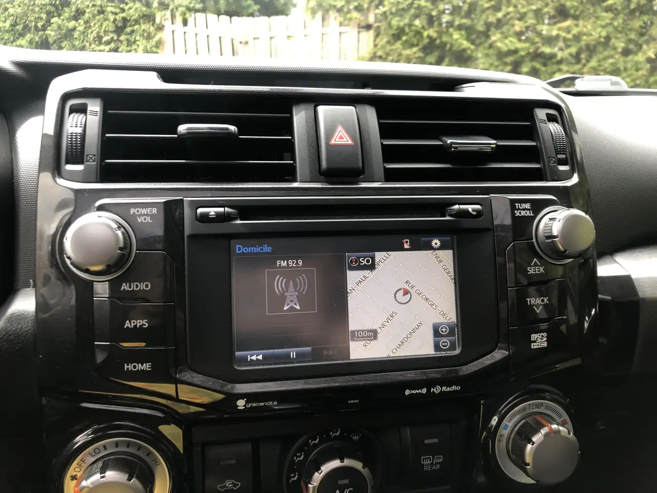 Toyota 4-Runner снимка Toyota 4-Runner