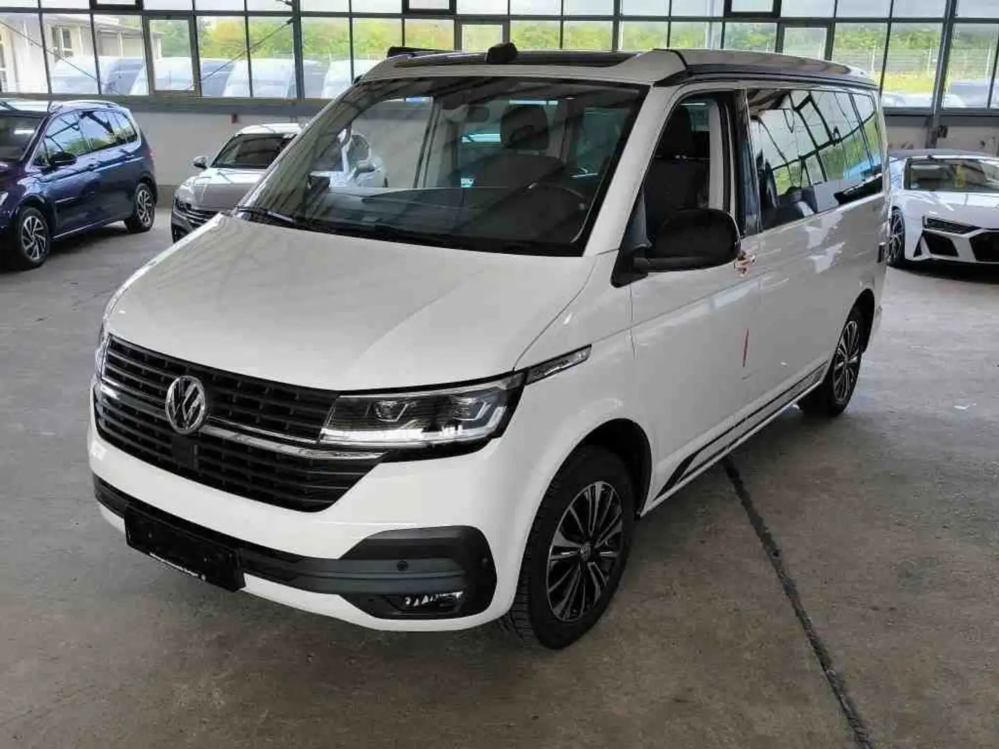 Volkswagen T6 California 2.0 TDI DSG "Beach Edition" Weiß - 1