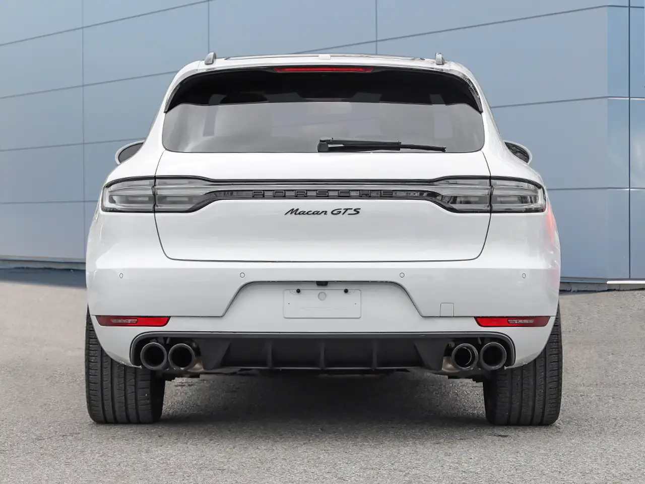 Porsche Macan снимка Porsche Macan