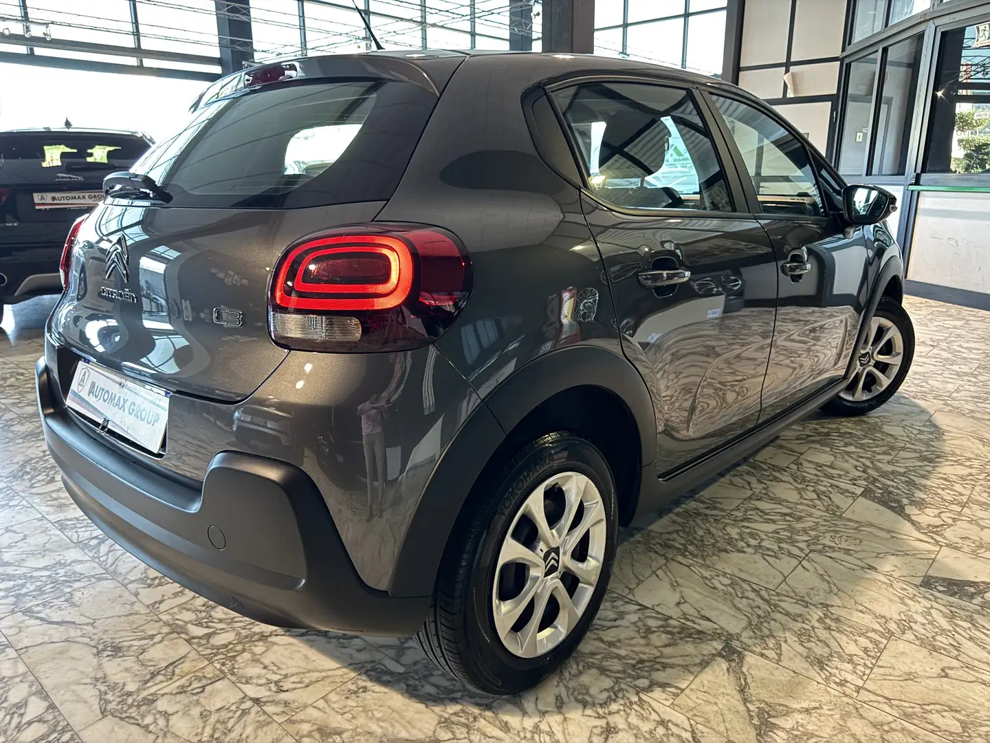 Citroen C3 1.2 Puretech 83 S&S Feel Hatchback Neopatentati Gris - 2
