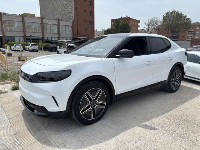 Ford Capri AWD Rango Extendido Premium79kWh - foto 1