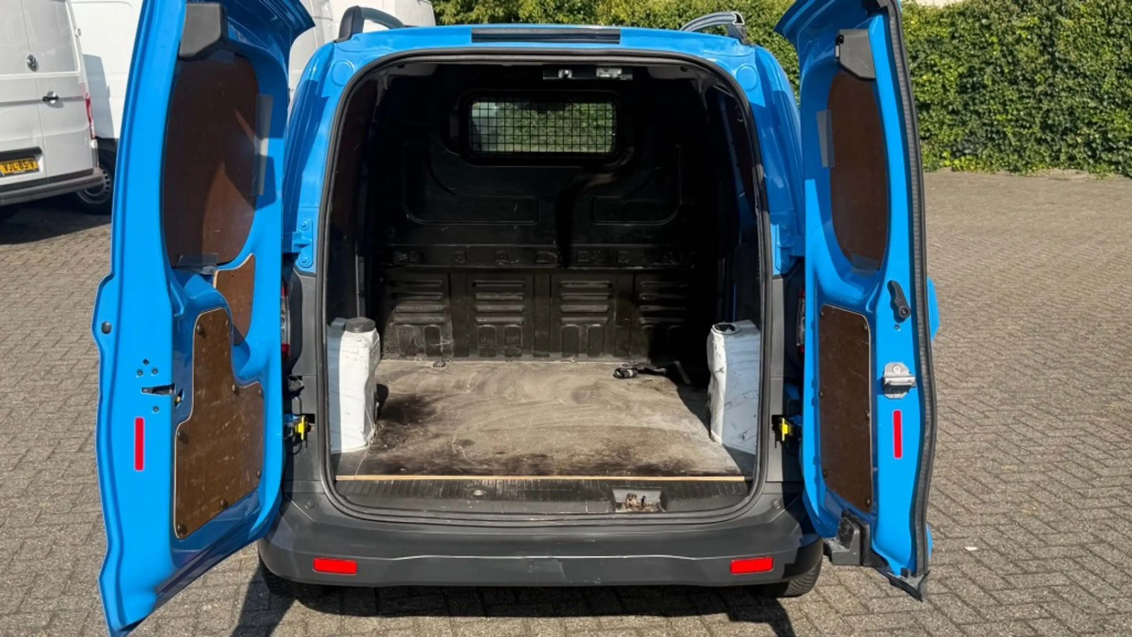 Ford Transit Courier 1.5 TDCI 55KW 75PK EURO 6 AIRCO/ CRUISE CONTROL/ N — photo 11