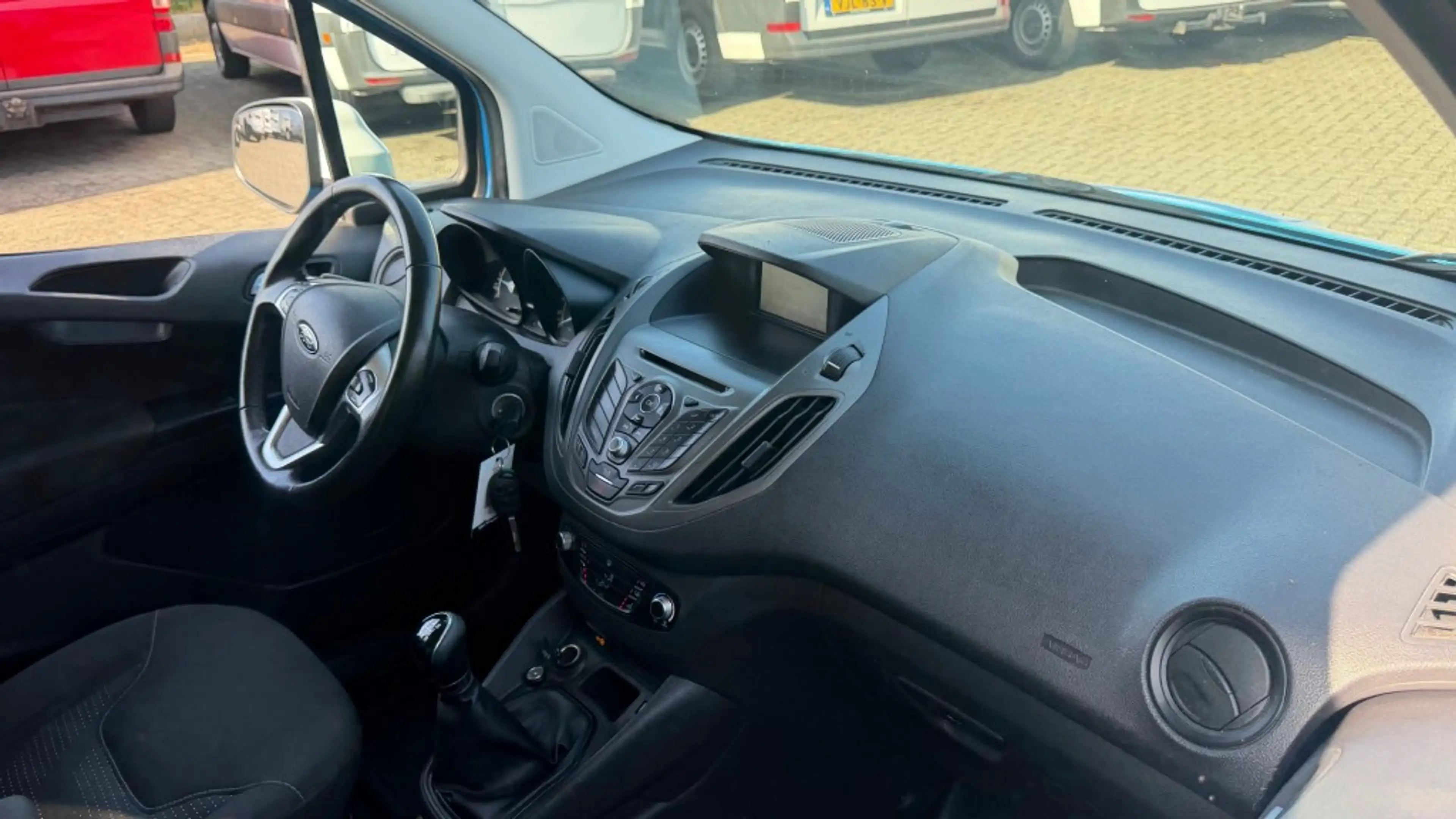 Ford Transit Courier 1.5 TDCI 55KW 75PK EURO 6 AIRCO/ CRUISE CONTROL/ N — photo 7