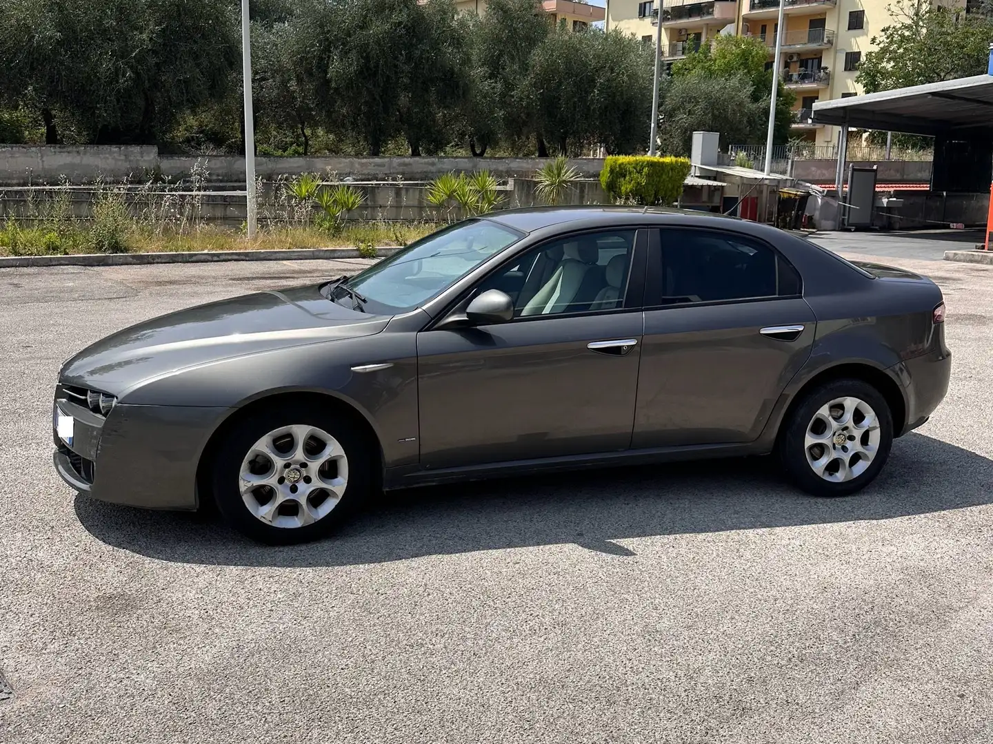Alfa Romeo 159 159 Berlina 1.9 jtdm 16v Progression 150cv Szary - 1