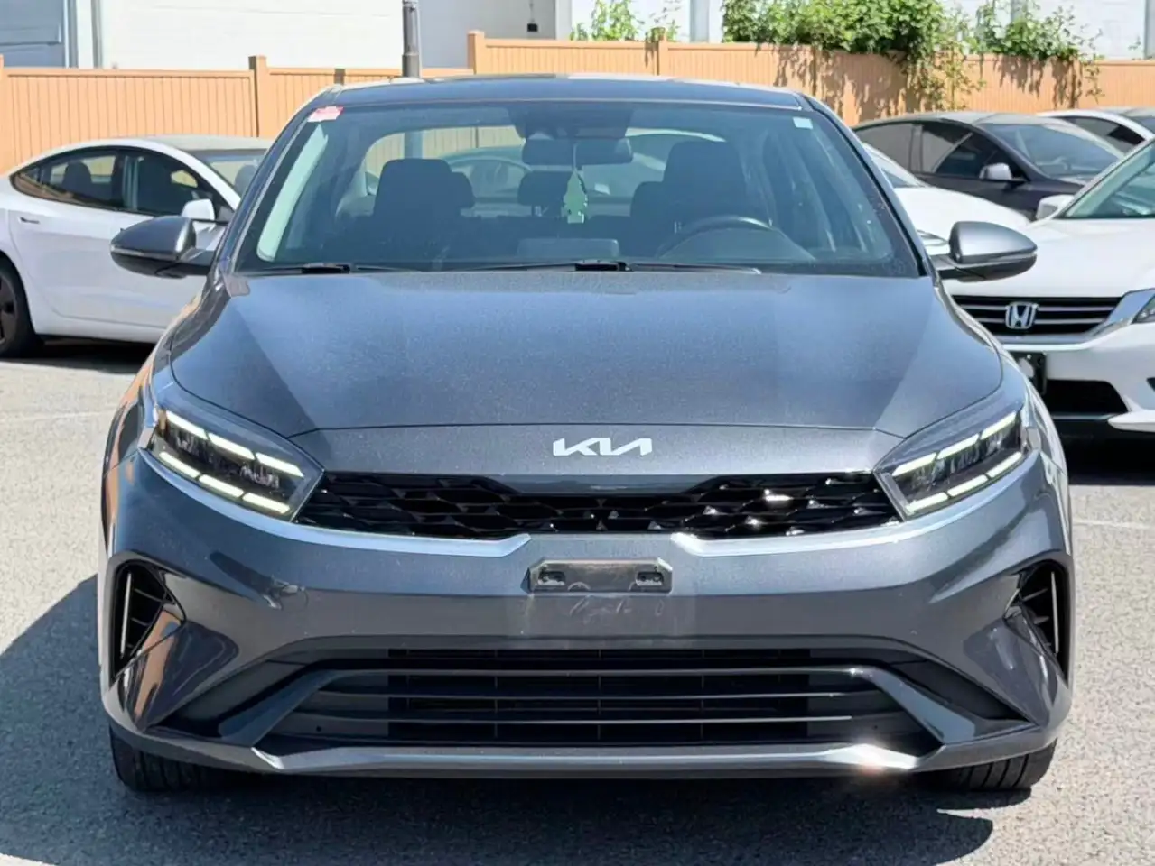Kia Forte снимка Kia Forte