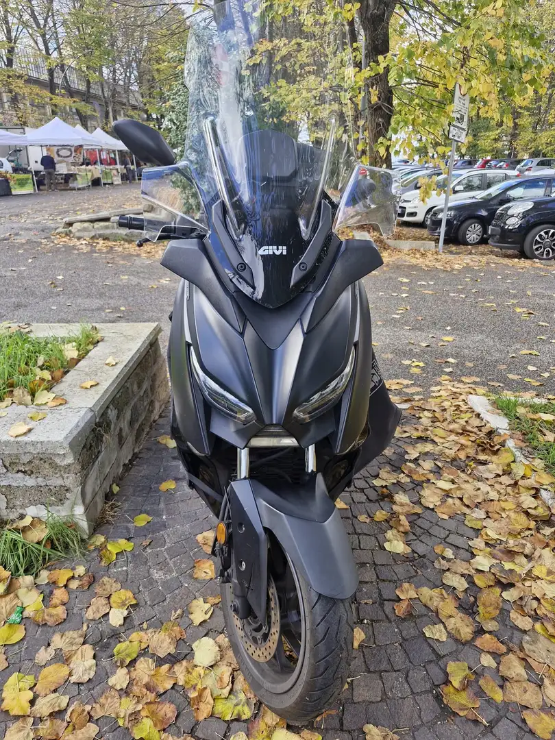 Yamaha X-Max 400 Iron Max ABS Nero - 1