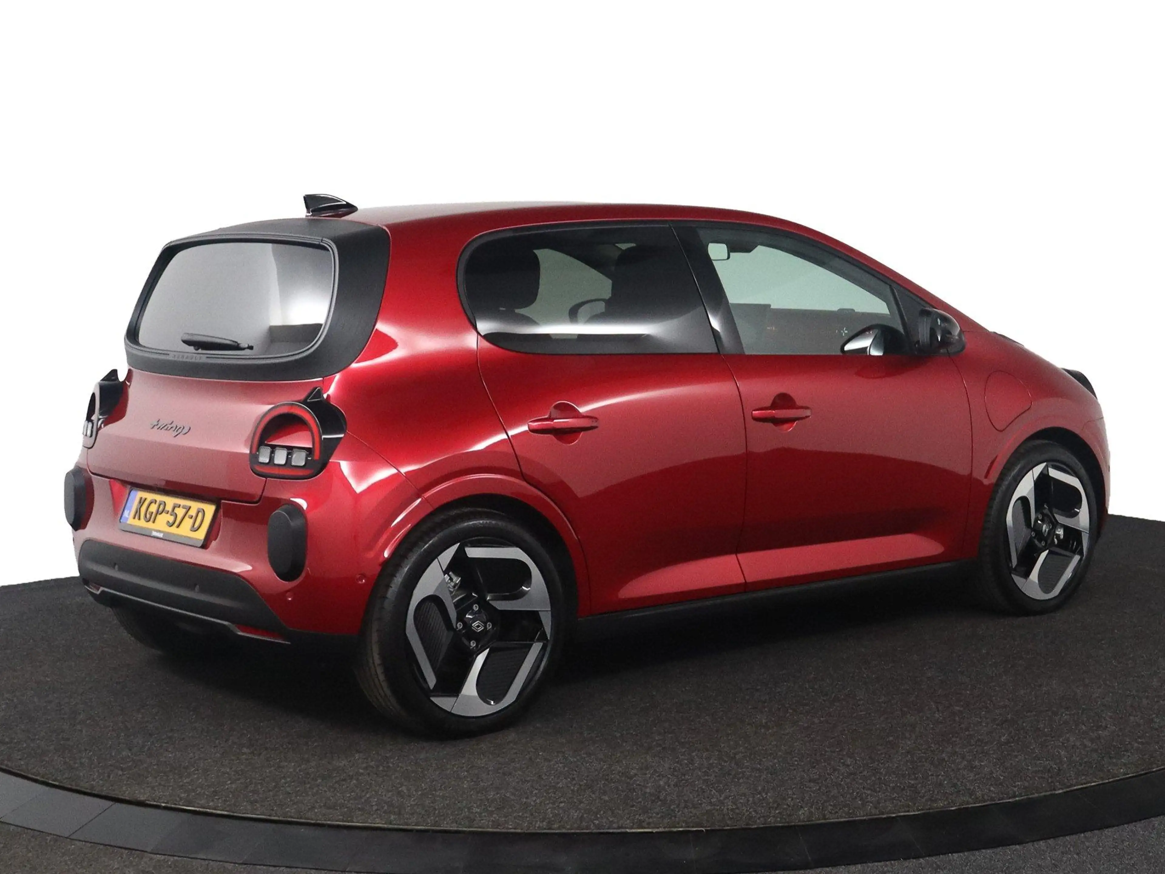 Renault Twingo techno 80pk urban range | pack privilège | 18" lic — photo 2