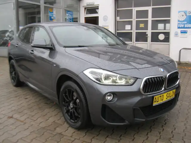 Bmw X2 xDrive 20 i *M Sportpaket+Navi+Leder*