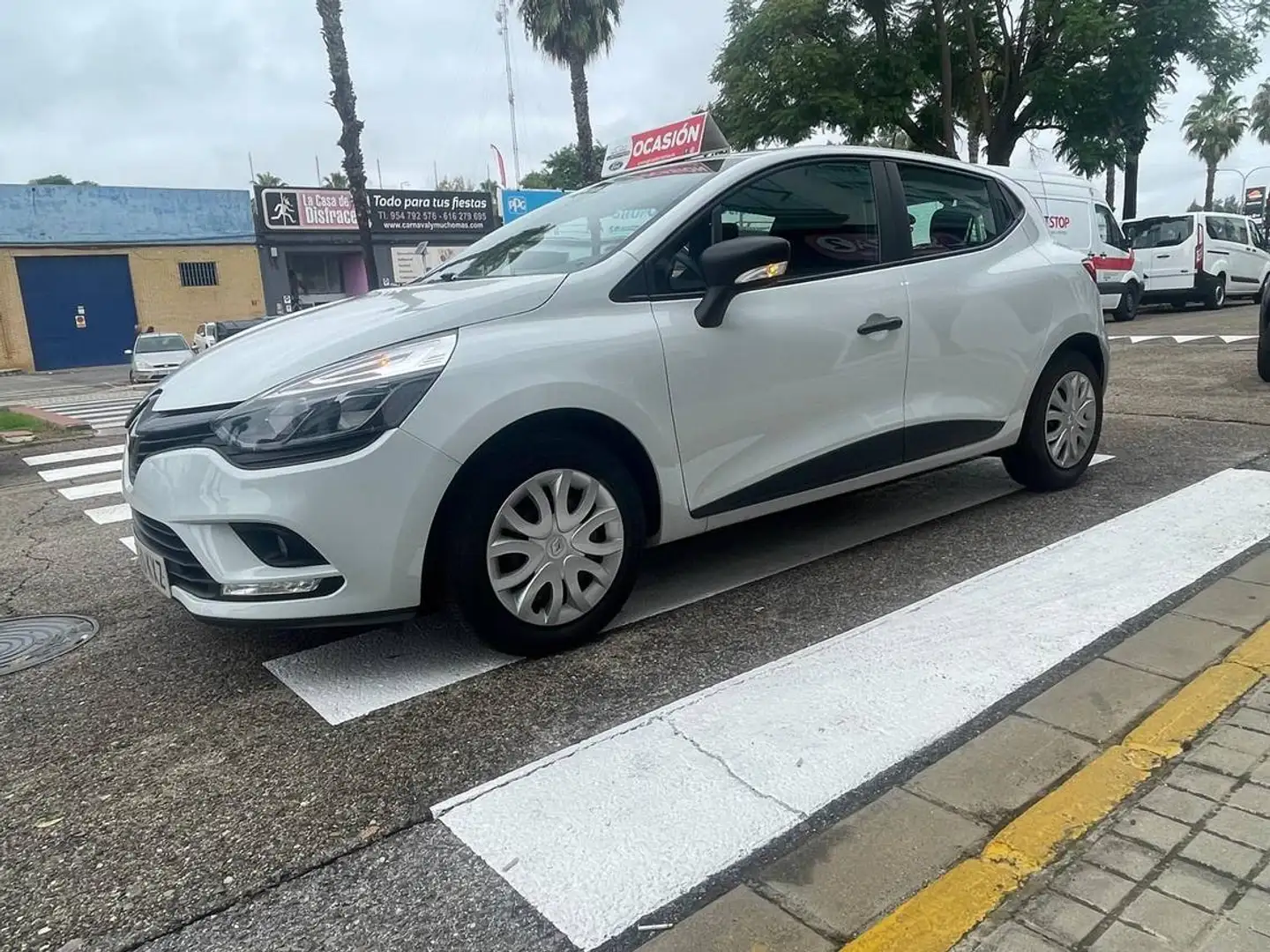 Renault Clio 1.5dCi Energy Business 66kW Blanco - 2