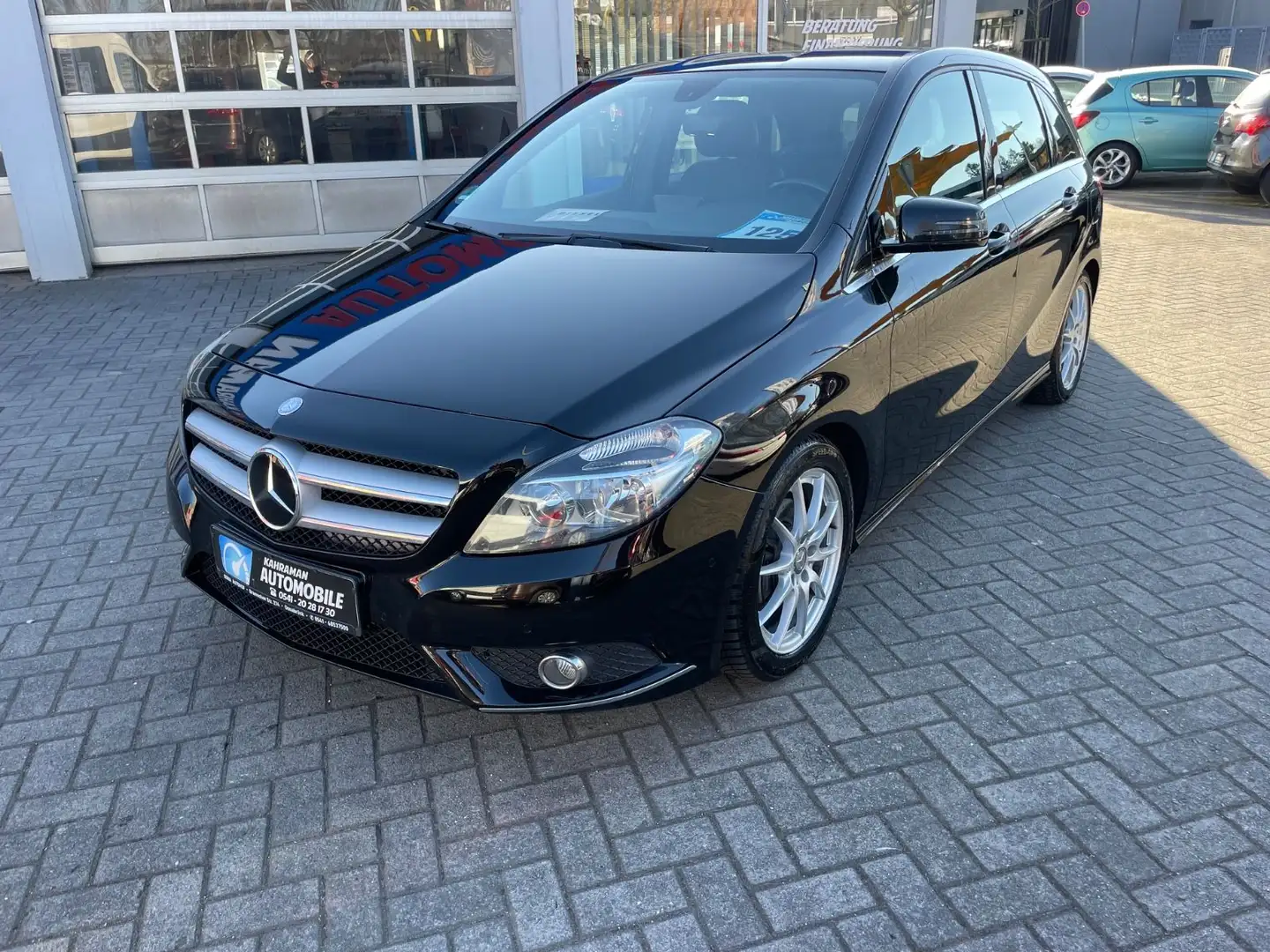 Mercedes-Benz B 180 B -Klasse B 180 CDI / d Schwarz - 2
