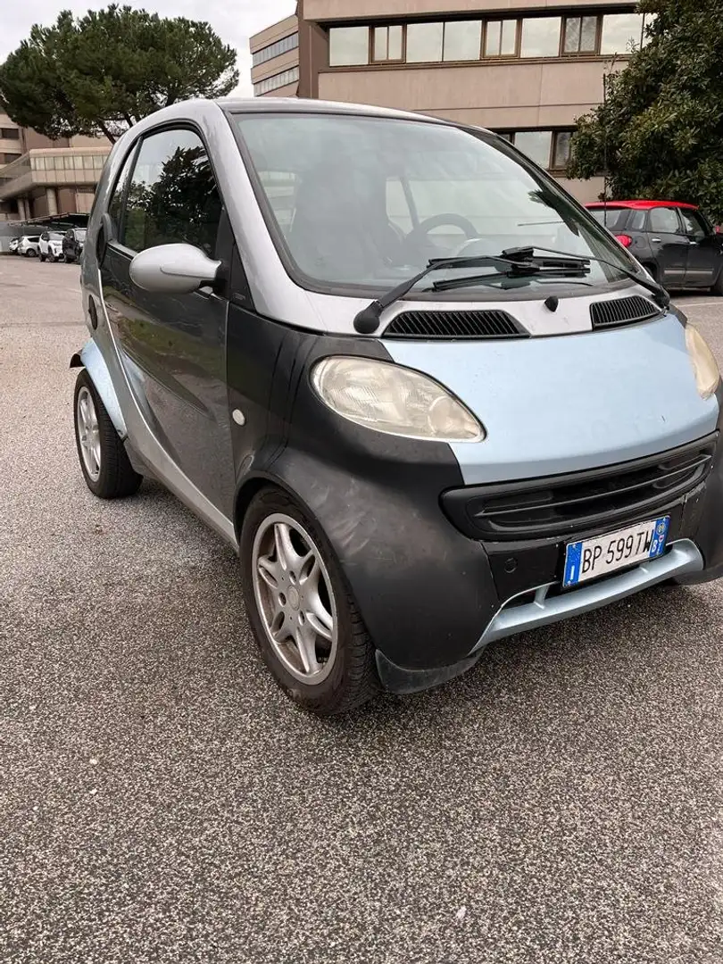 smart forTwo Fortwo 0.8 cdi Smart Grigio - 1