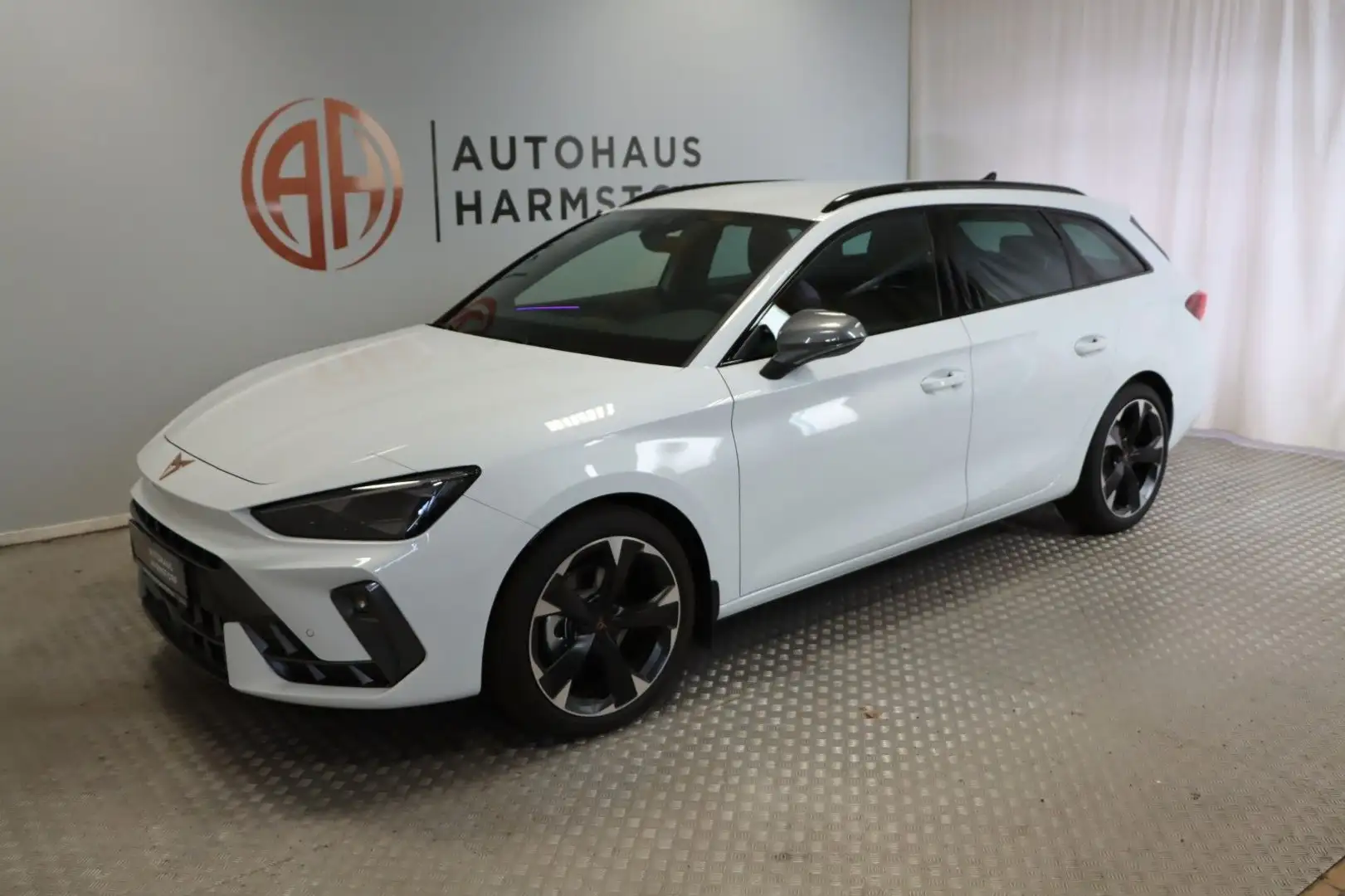 CUPRA Leon Sportstourer 1.5 LED Kamera AHK elek. Heckk Alb - 2