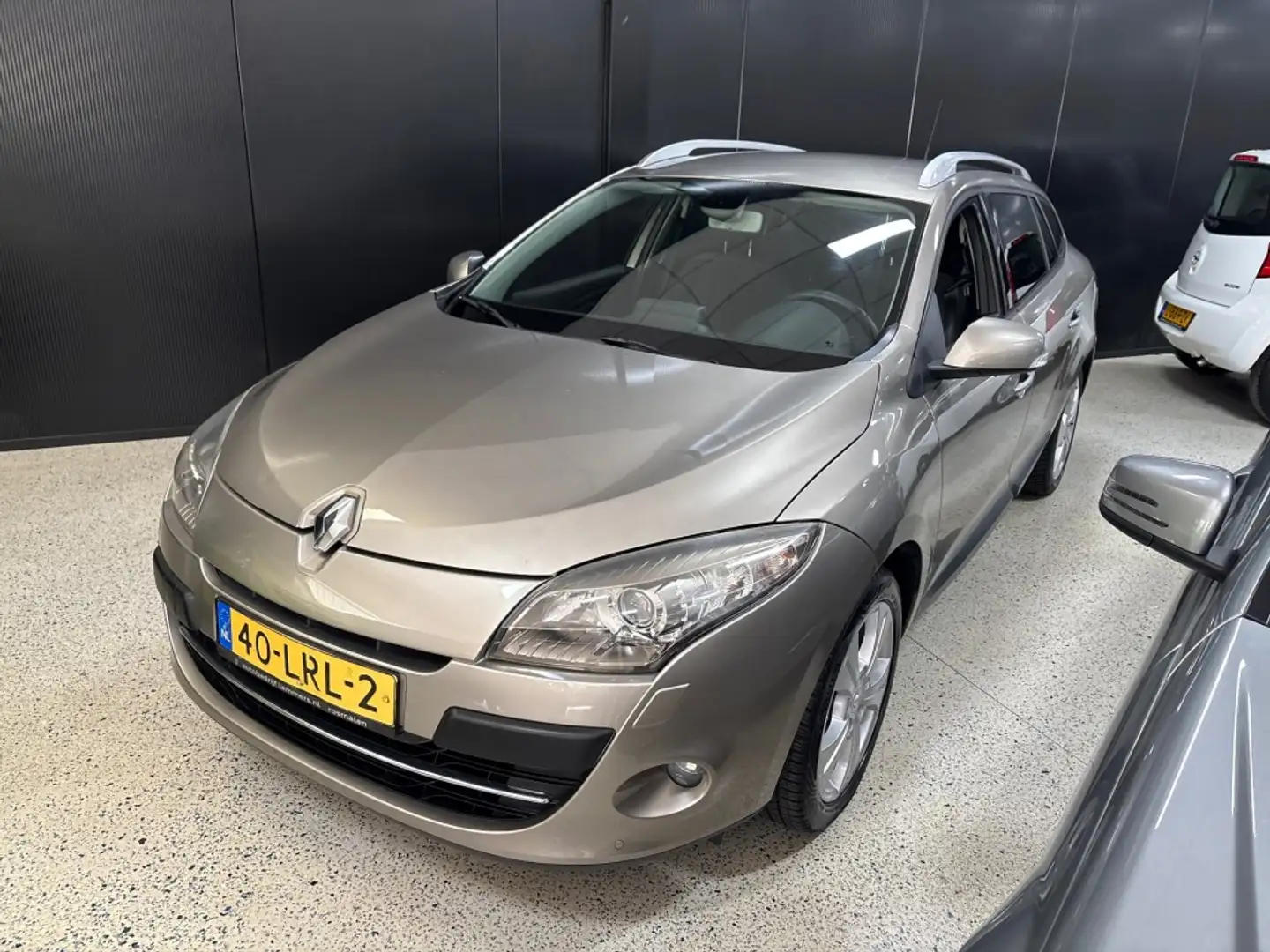Renault Megane 1.4 TCE DYNAMIQUE Export/ Xenon / Climat / Navi / Beige - 1