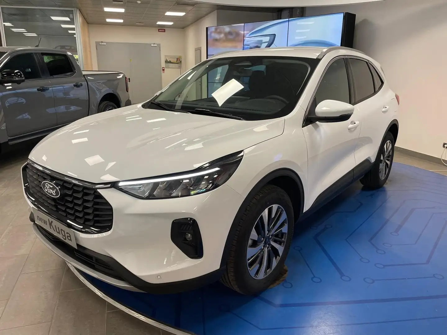Ford Kuga 2.500 Full-Hybrid 180cv.  Titanium , KM ZERO! Bianco - 1