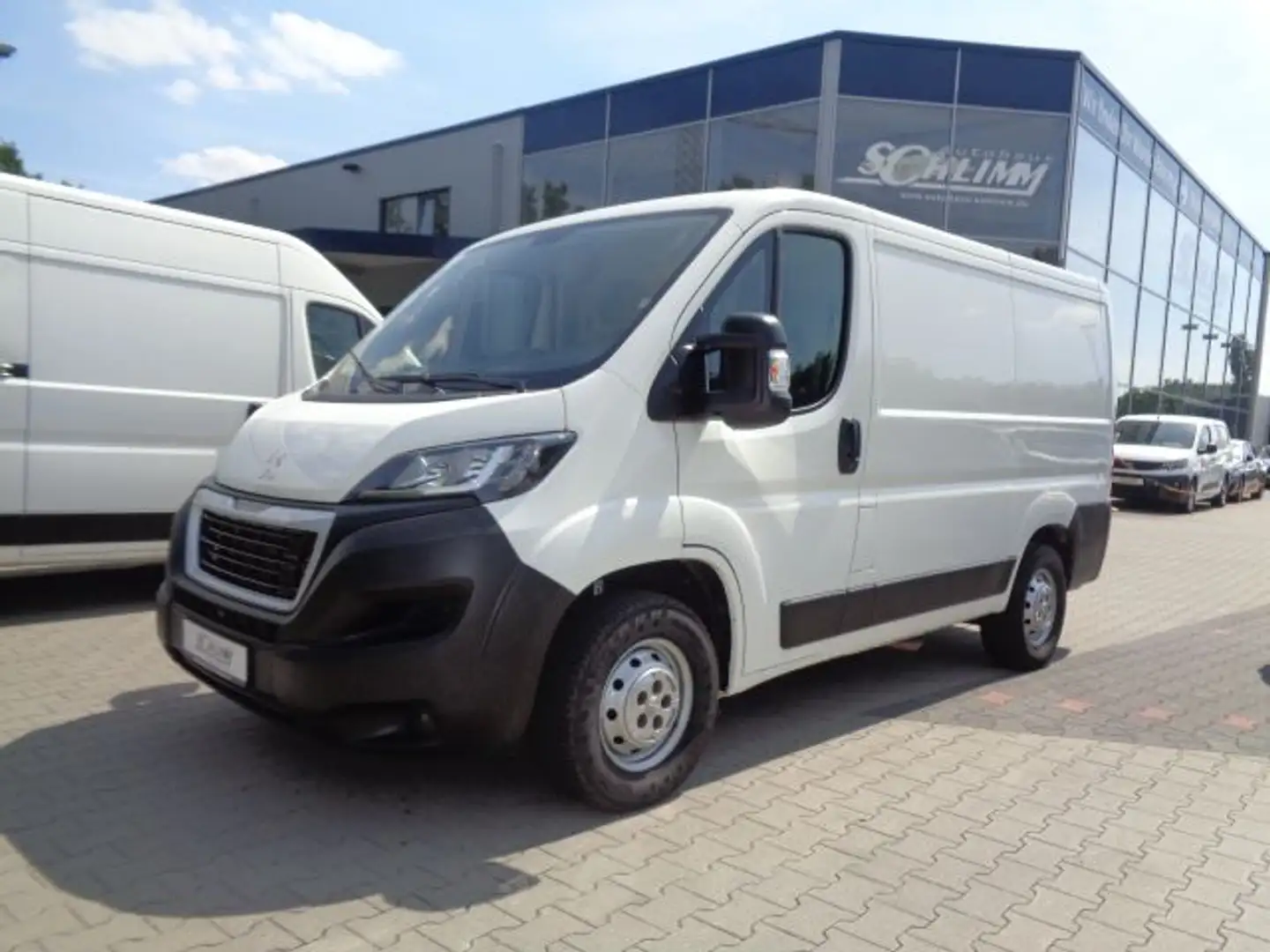 Peugeot HDi 330 L1H1 Avantage *Navi / Klima / AHK / RFK* Blanc - 1