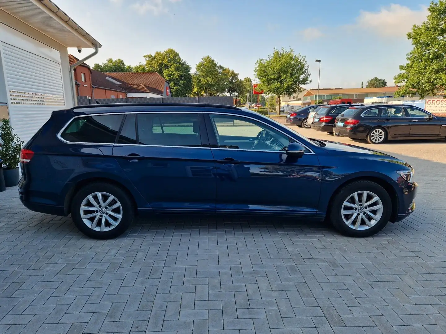 Volkswagen Passat Bleu - 2