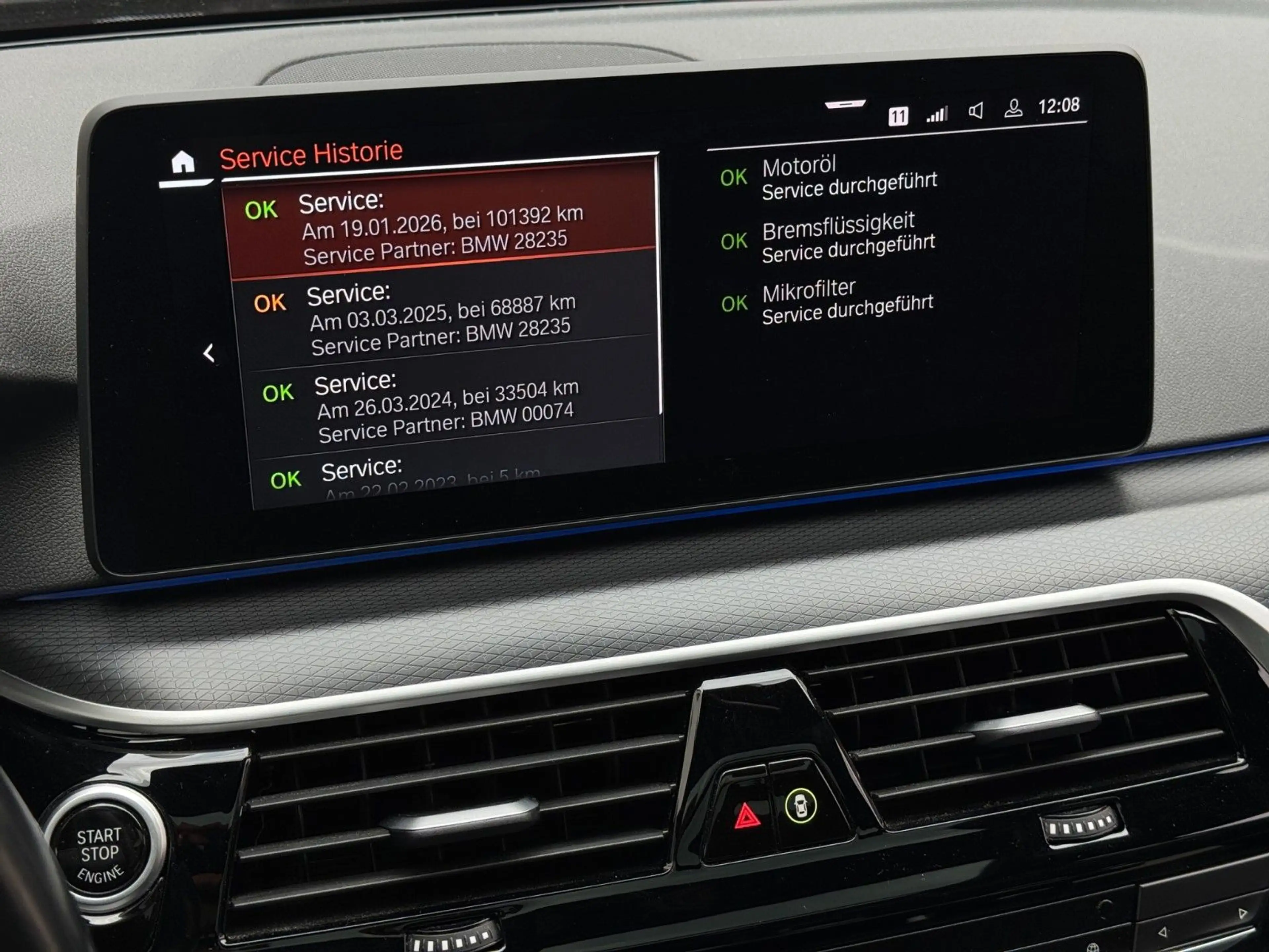 BMW 540 d xDrive Touring M Sport Pro harman|Panorama — photo 14