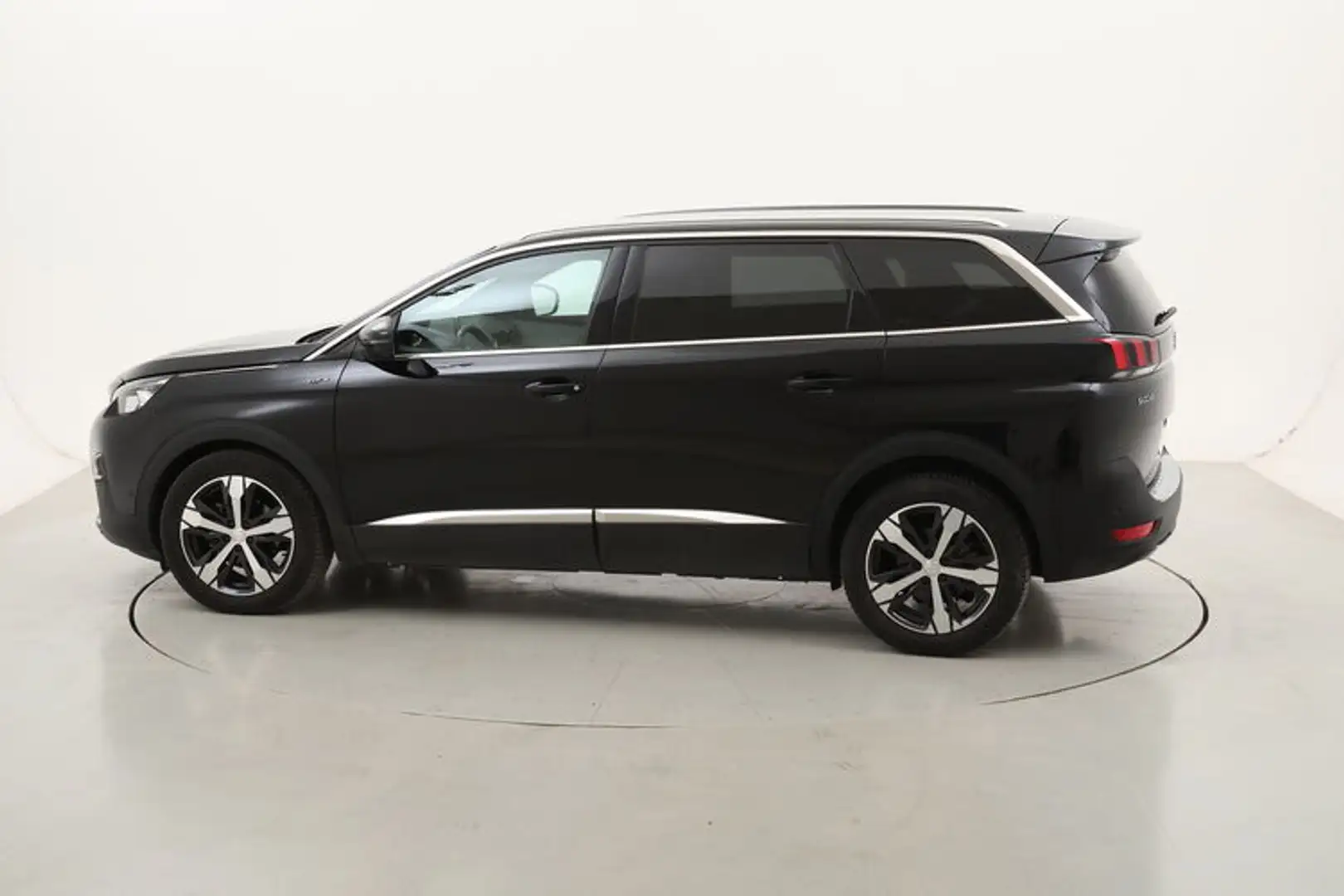 Peugeot 5008 GT EAT8 2.0 Diesel 177CV Nero - 2