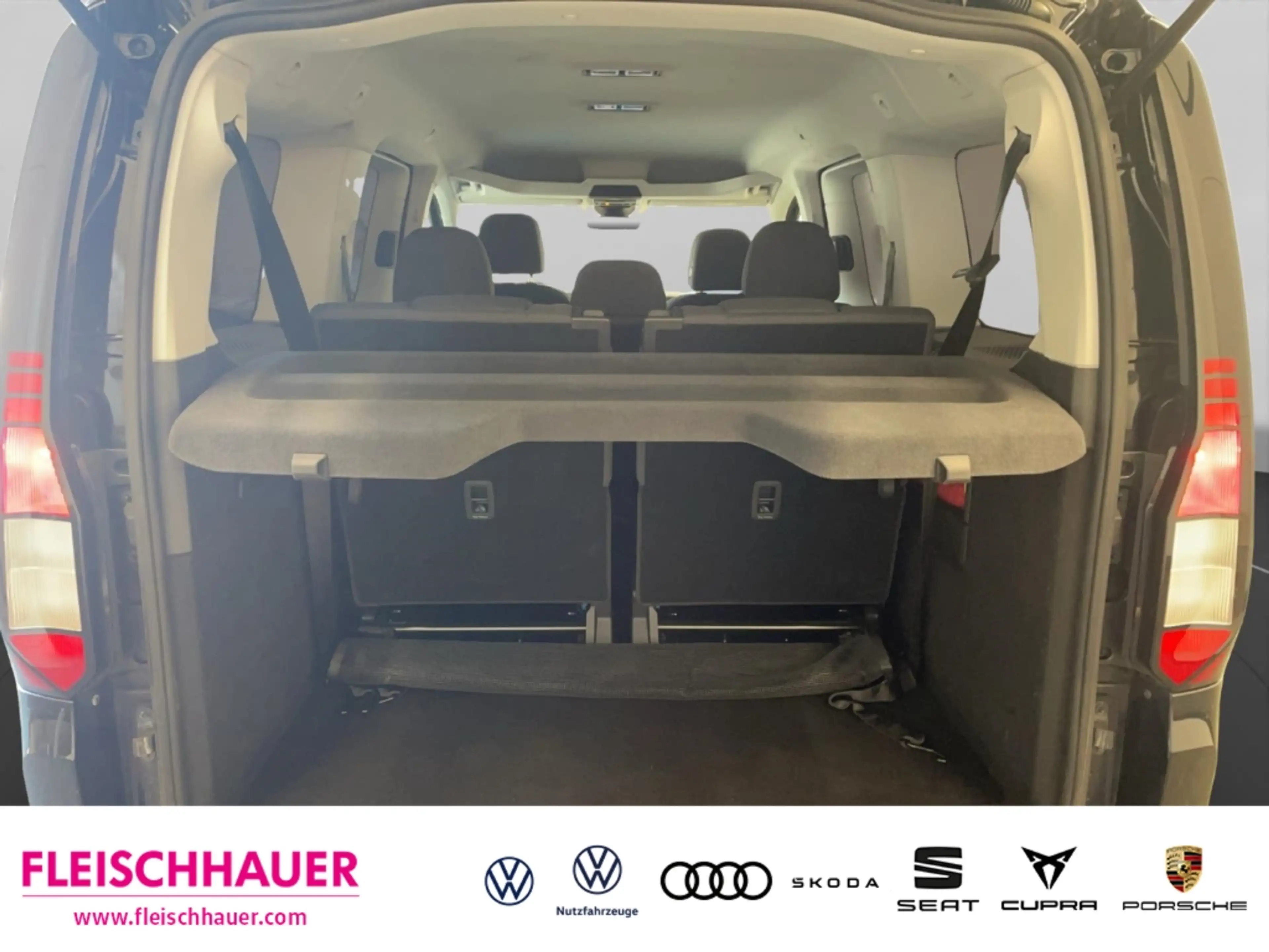 Volkswagen Caddy 2,0 CRD Life CRD ACC Navi Tel.-Vorb. CarPlay DAB L — photo 7