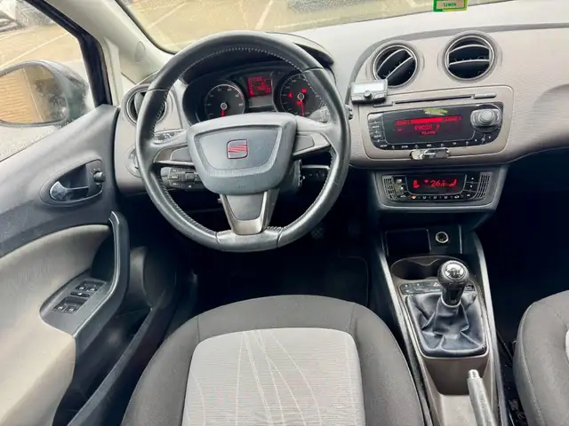 SEAT Ibiza view 2