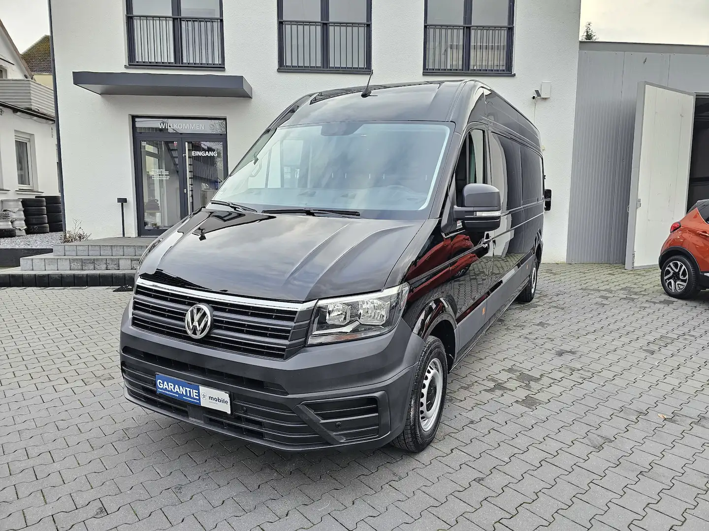 Volkswagen Crafter 2.0 TDI Kasten 35 MAXI L4H3 RFK AHK Schwarz - 1