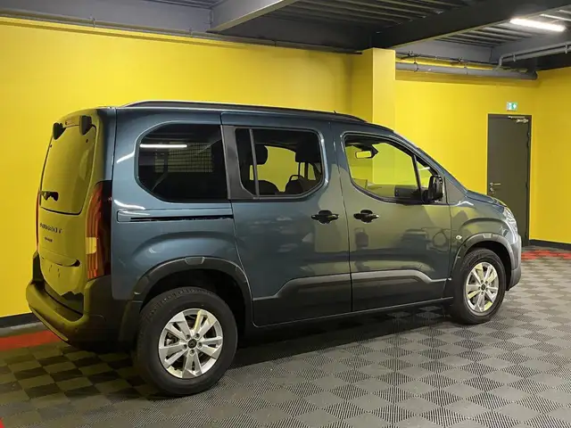 Peugeot Rifter view 8