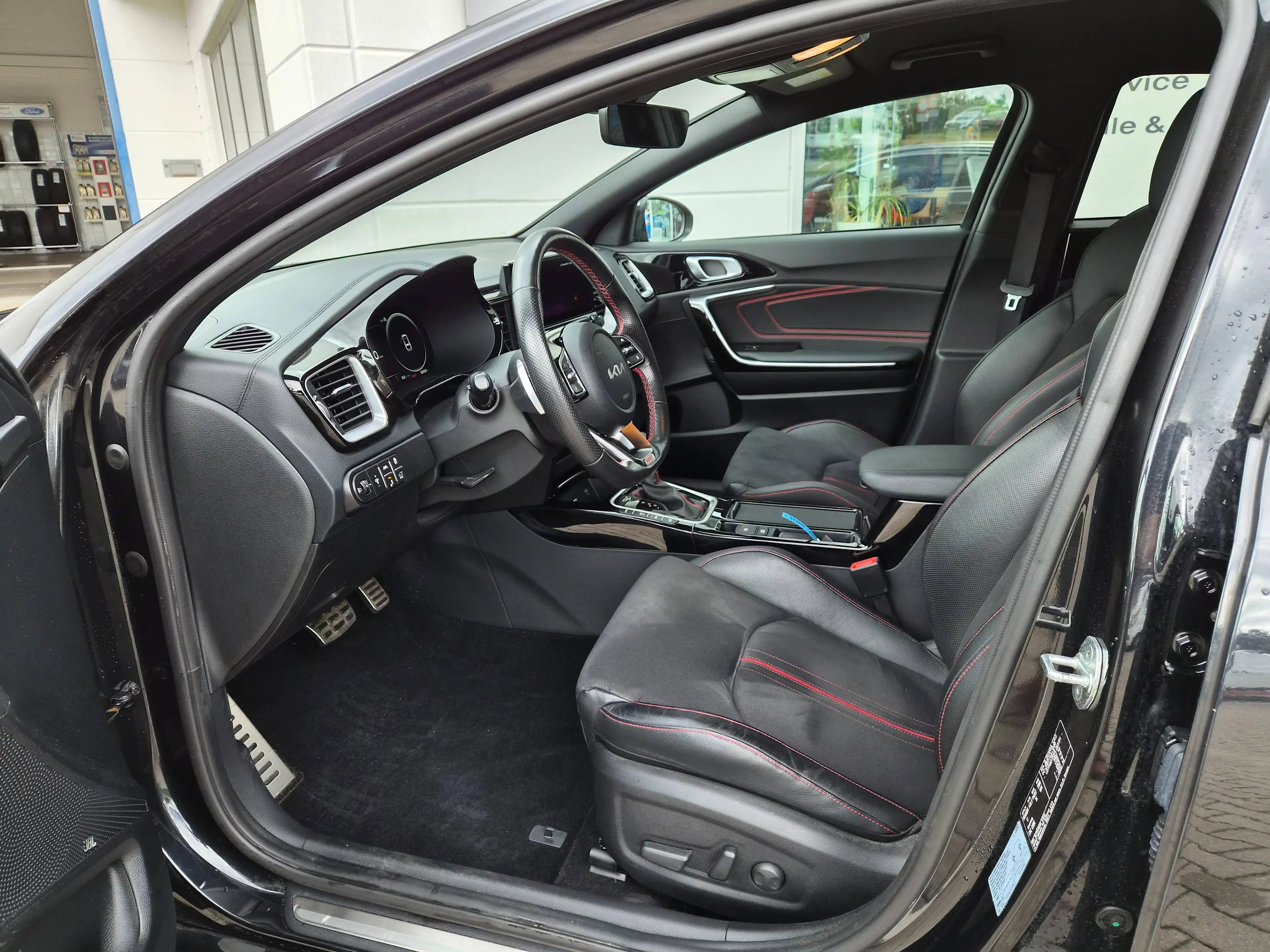 Kia ProCeed / pro_cee'd GT — photo 5