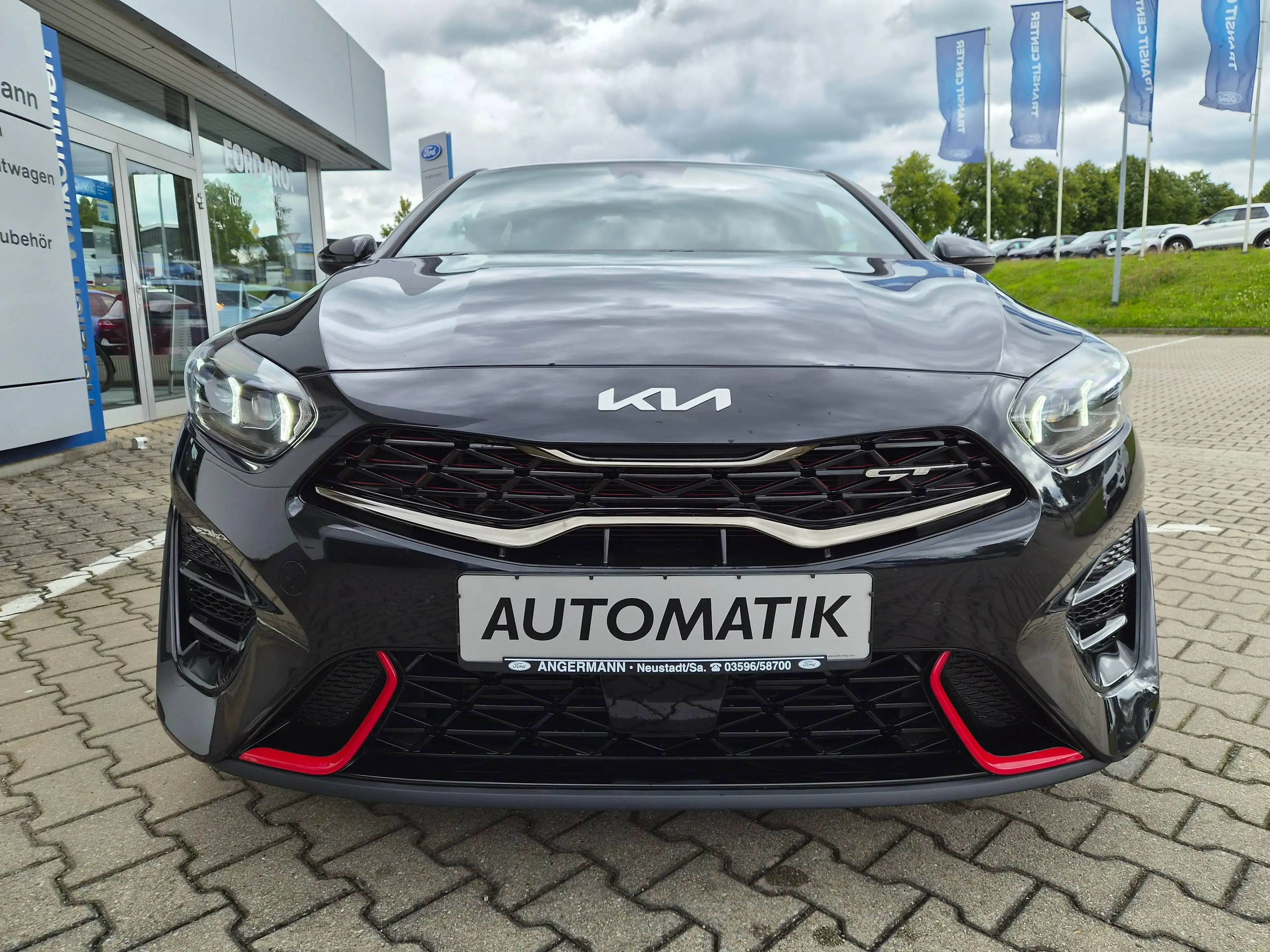 Kia ProCeed / pro_cee'd GT — photo 3
