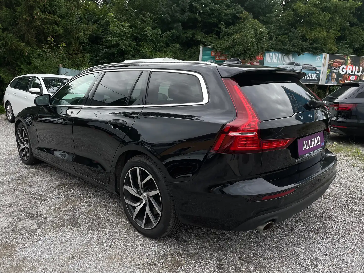 Volvo V60 T8 AWD Twin Engine PHEV Geartr.,ACC, AHK, Panorama Noir - 1