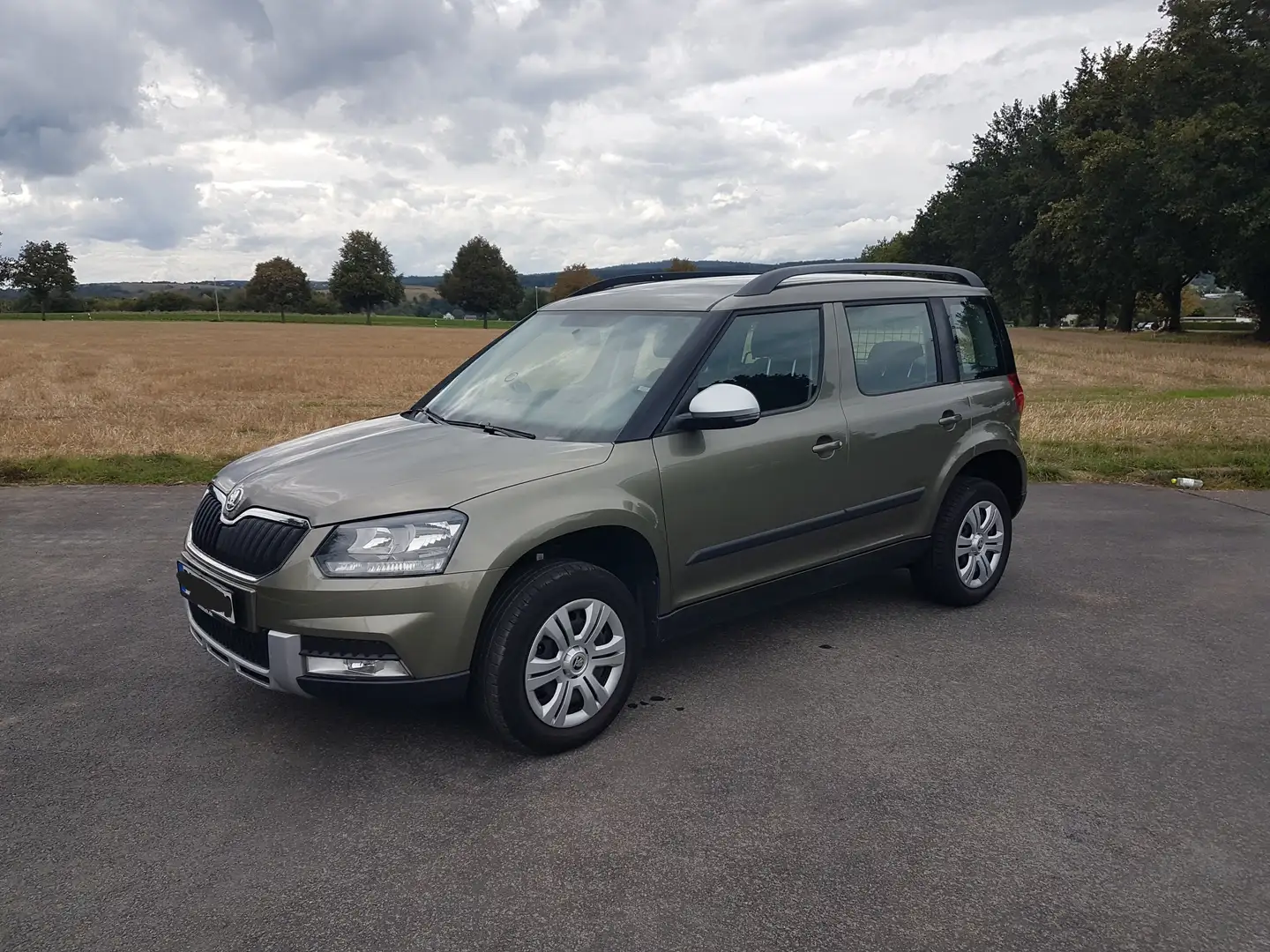 Skoda Yeti Yeti Outdoor 1.2 TSI Active Grün - 1