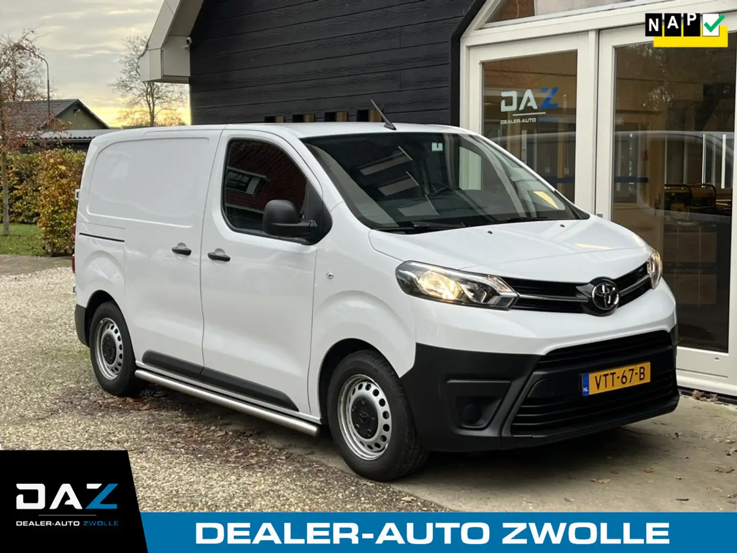Toyota Proace Compact 1.5 D-4D Cool Airco/Audio/Cruise Blanc - 1