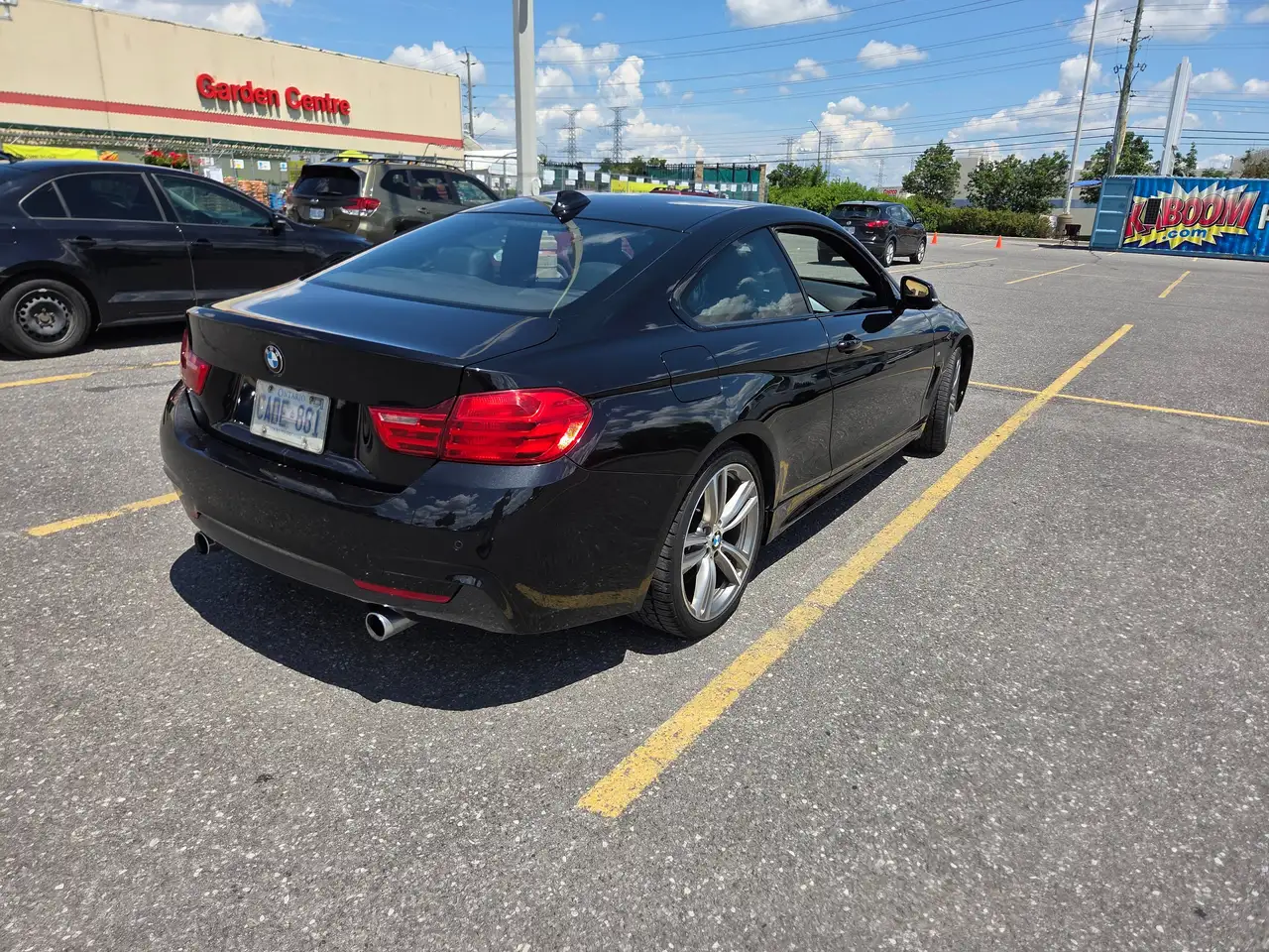 BMW 4 Series photo BMW 4 Series
