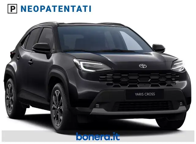 Toyota Yaris Cross view 2