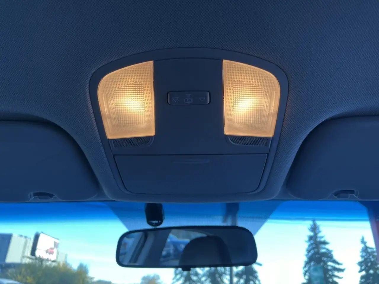 Hyundai IONIQ снимка Hyundai IONIQ