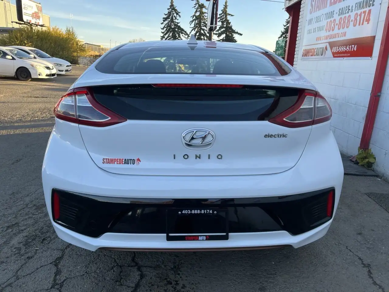 Hyundai IONIQ снимка Hyundai IONIQ