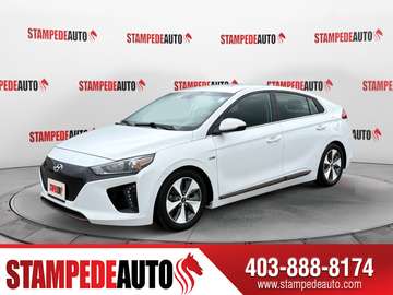 SE | EV | HEATED SEATS | HEATED STEERING WHEEL