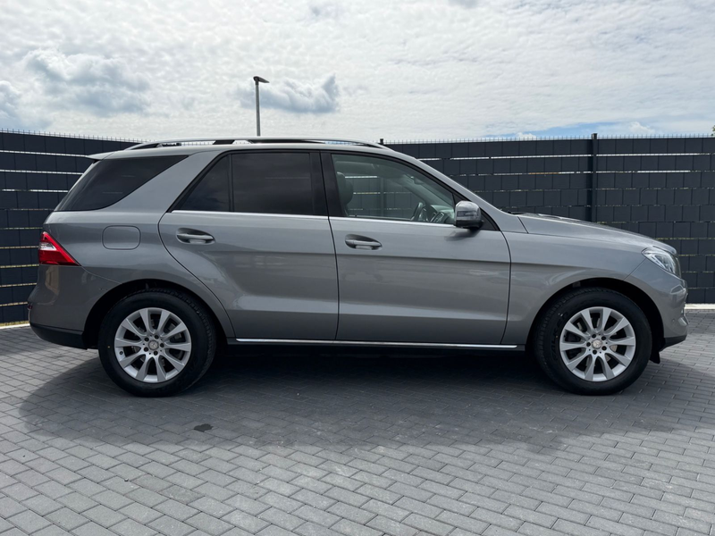 Mercedes-Benz ML 250 BlueTec 4M*7G*PANO*CAM*LUFT*AHK — photo 5